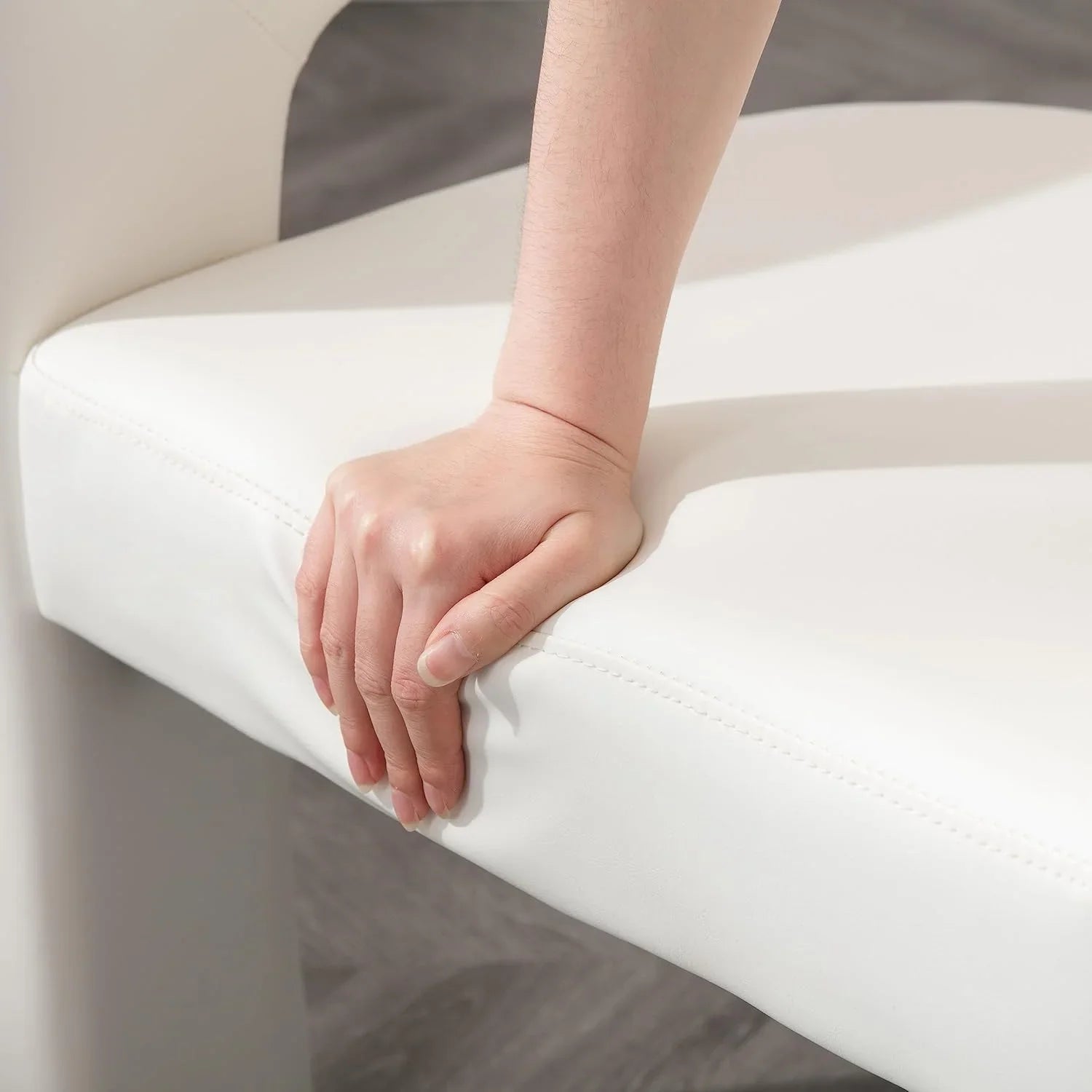 Modern Barrel Dining Chair - Velvet Upholstered Accent Chair with Arms and Metal Frame - Comfortable Ergonomic Design for Dining Room, Living Room - Strike Algo