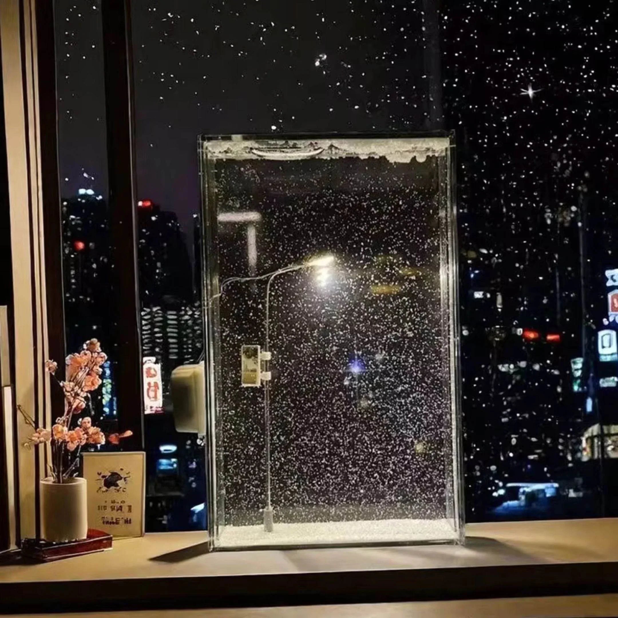 Snowy Streetlight Desk Lamp - Strike Algo